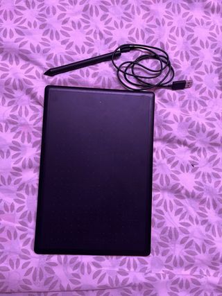 Wacom One Tableta Gráfica + Lápiz