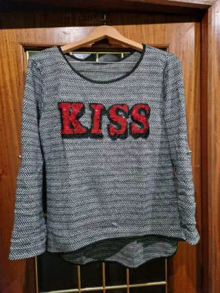 Diferentes Jerseys S/M por 1 euro la unidad