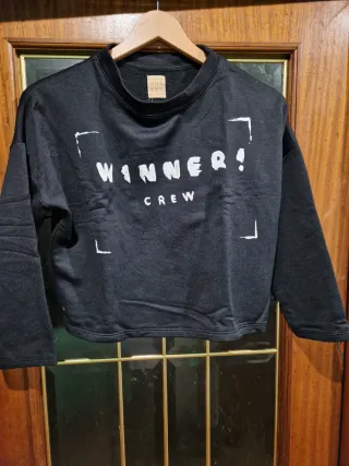 Diferentes Jerseys S/M por 1 euro la unidad