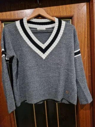 Diferentes Jerseys S/M por 1 euro la unidad