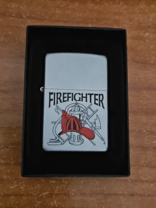 Zippo bombero