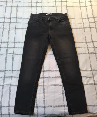 Pantalón vaquero Slim gris