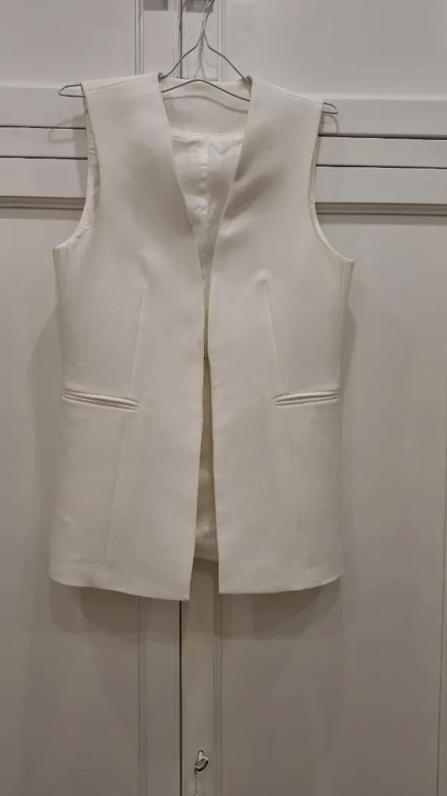 Chaleco blanco elegante