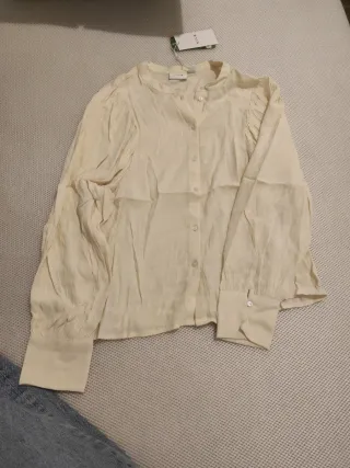 Blusa Vila Beige sin estrenar