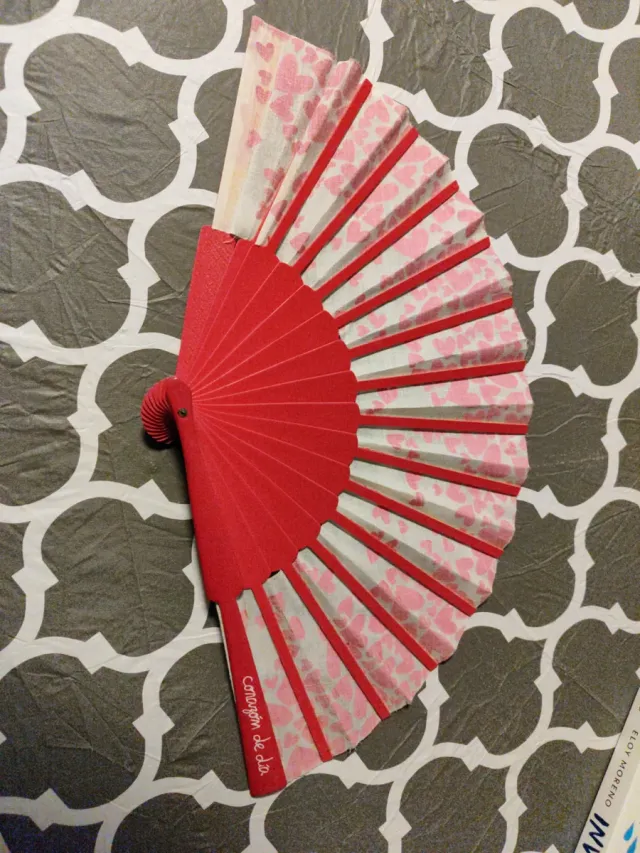 Abanico Agatha Ruiz de la Prada Corazones