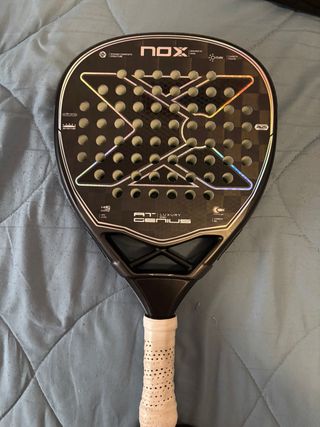 Pala NOX AT10 Luxury Genius Arena Agustín Tapia