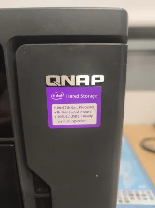 NAS QNAP TVS-682 8GB RAM para reparar no funciona