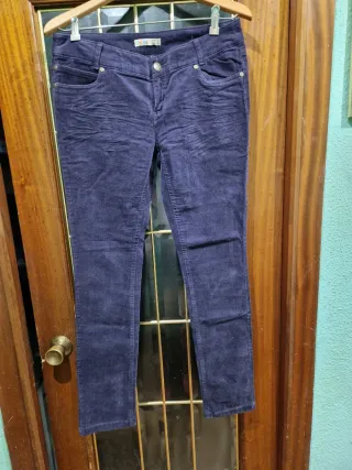 Diferentes pantalones tallas M por 1 euro