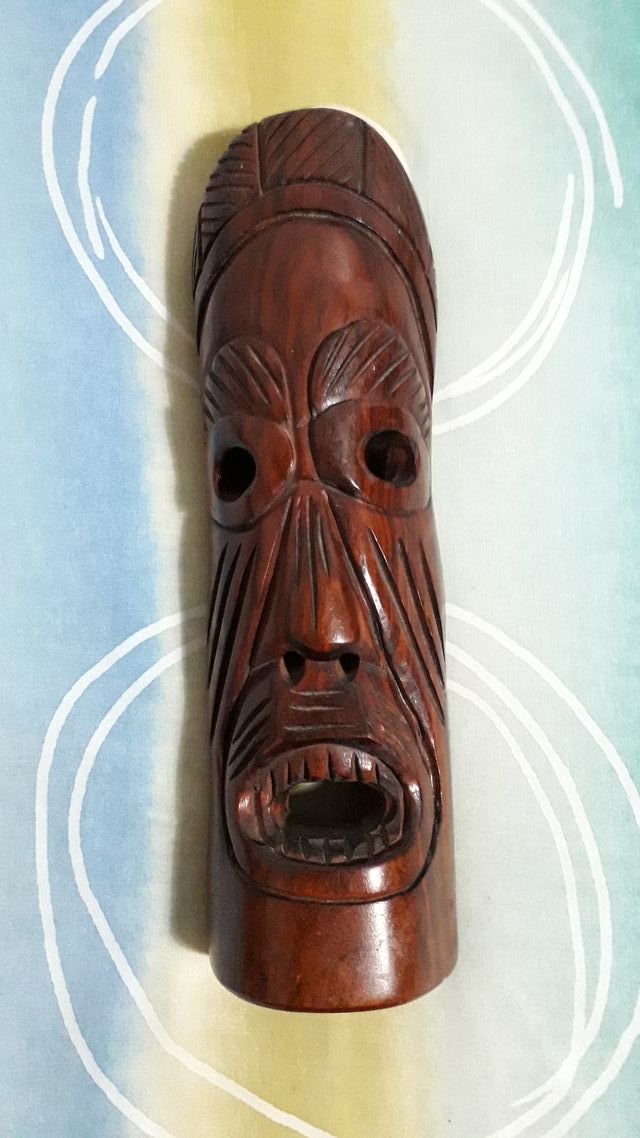 Máscara tribal madera tallada