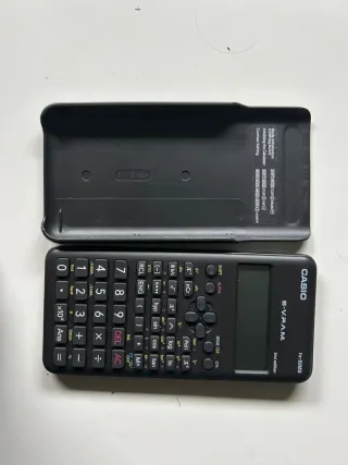 Calculadora Científica Casio fx-82MS