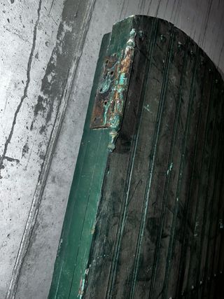 Puerta Antigua Masia Madera