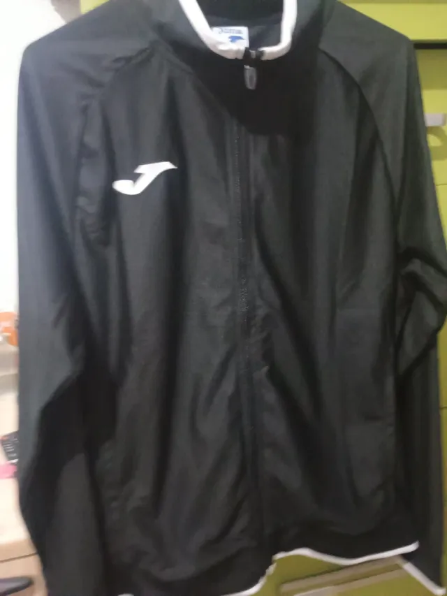 Chaqueta Joma Negra