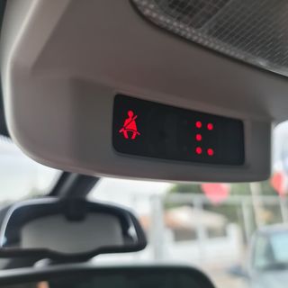 Peugeot 5008 1.6 THP 7 PLAZAS AUTOMÁTICO