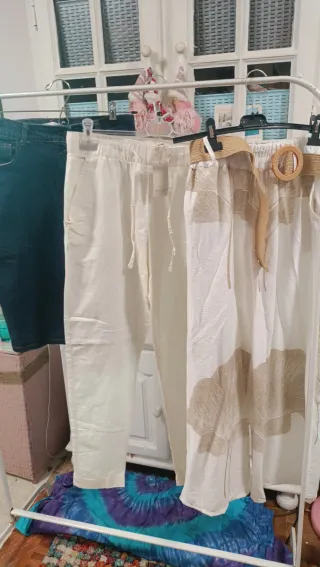 Lote 2 faldas vaquera y pantalón blanco