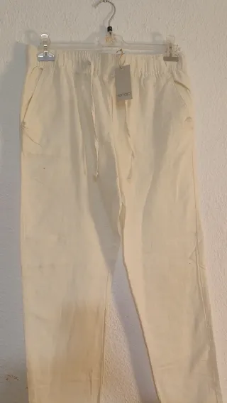 Lote 2 faldas vaquera y pantalón blanco