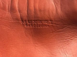 Bolso- Mochila MUXART de Piel, color rojo suave
