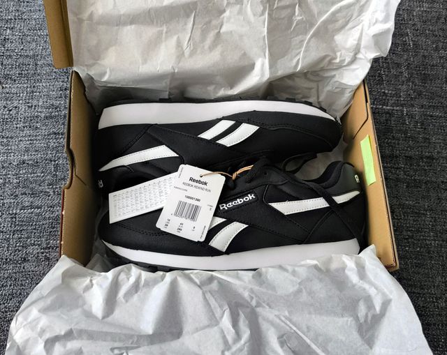 Zapatillas Reebok Rewind Talla 43 (A ESTRENAR)