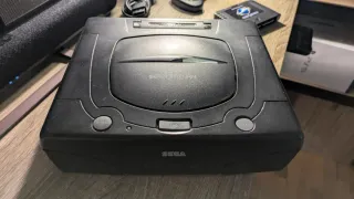 Consola Sega Saturn Negra + Accesorios