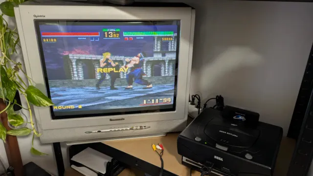 Consola Sega Saturn Negra + Accesorios