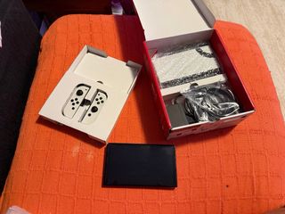 Nintendo Switch OLED Blanca