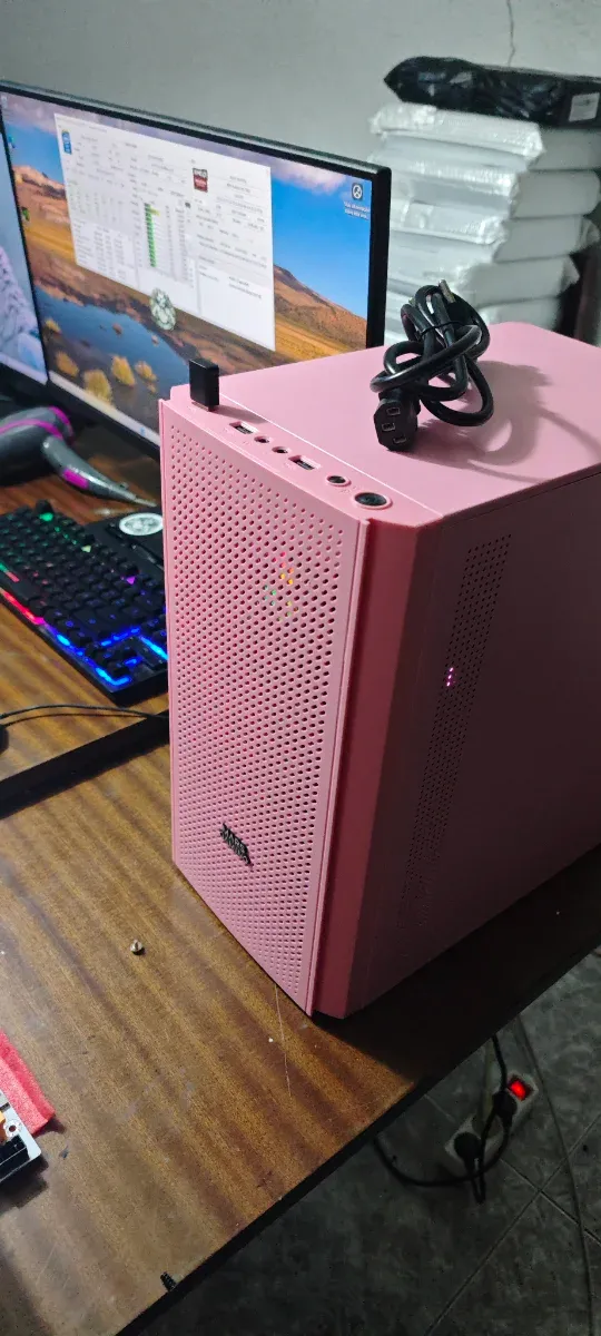 PC da Gaming Rosa per Dsanmat