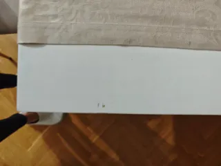 Mesa extensible comedor blanca.