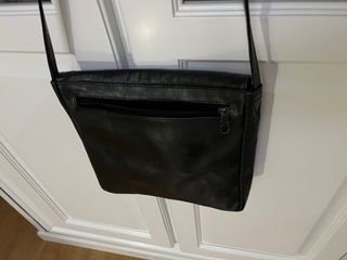 Bolso de mano negro