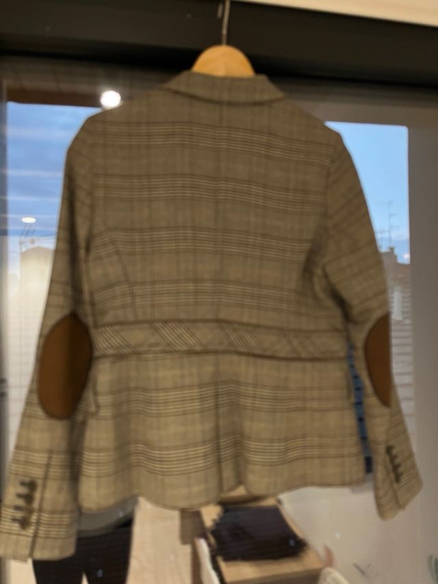 Americana Zara entallada cuadros mujer