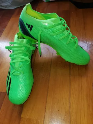 Botas de fútbol Adidas verdes Hierba artificial