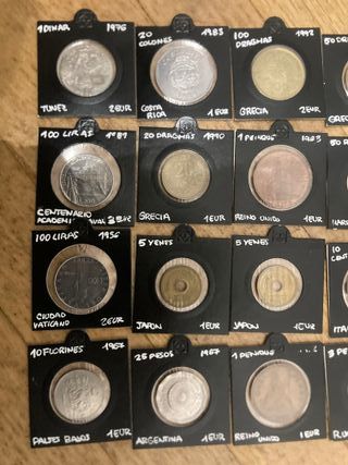 lote 20 monedas extranjeras
