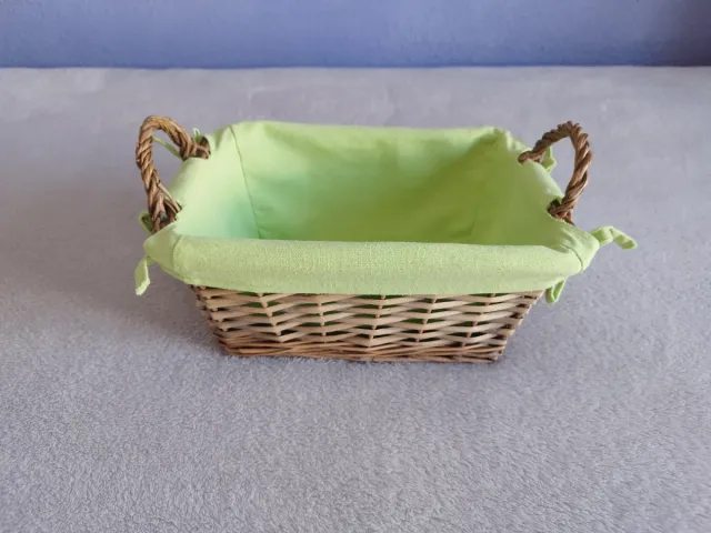 Cesta mimbre forrada tela verde