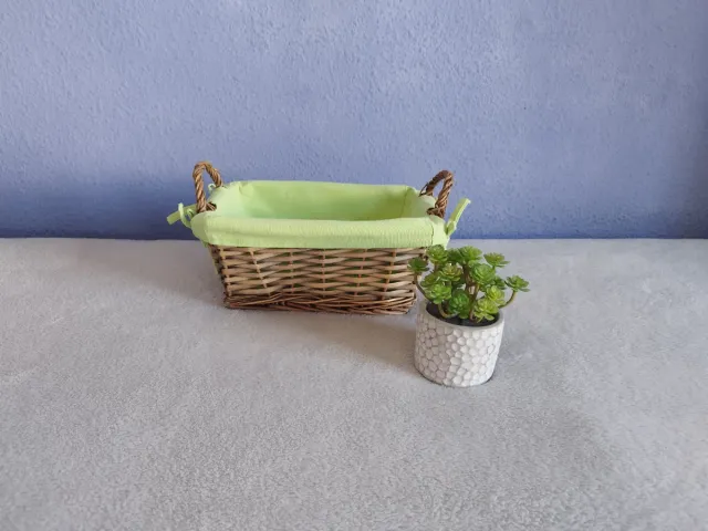 Cesta mimbre forrada tela verde