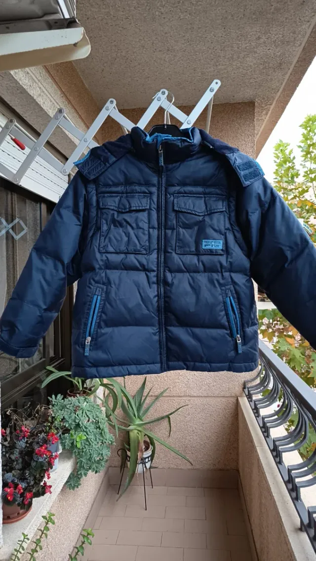 Anorak plumífero niño talla 7 años.