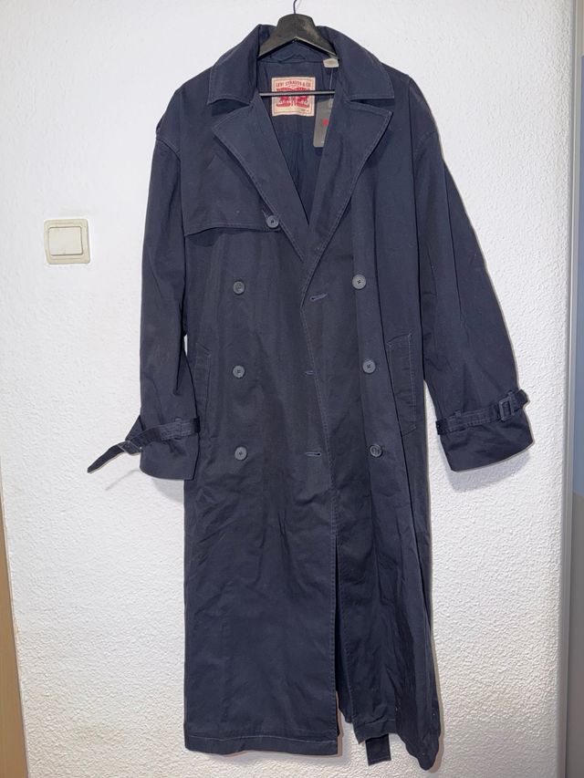 Trench Levi's Azul Marino con etiqueta