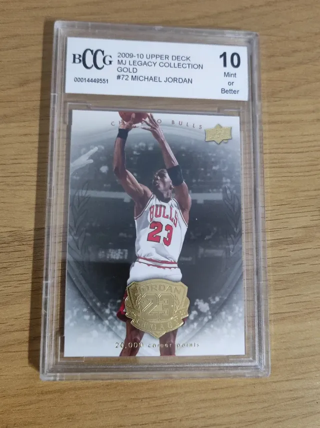 Cromo Michael Jordan BCCG 10 MJ Legacy Gold