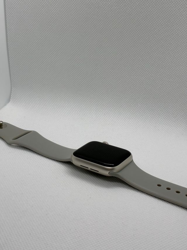 100% - Garantía - Apple Watch SE 2 40mm GPS