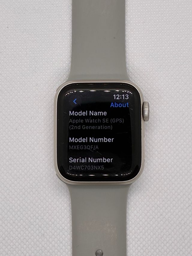 100% - Garantía - Apple Watch SE 2 40mm GPS