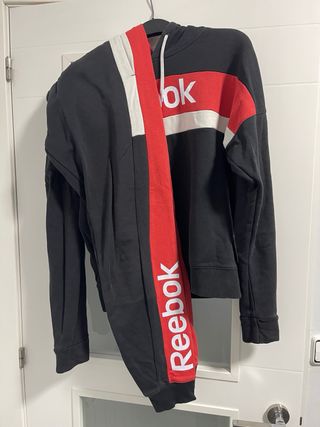 Chandal reebok talla M
