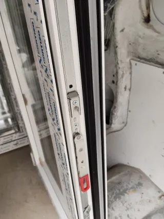 Se vende 4 ventanas de aluminio