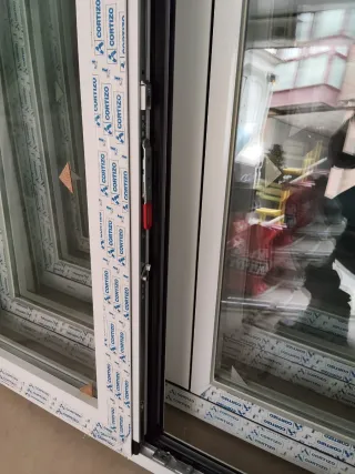 Se vende 4 ventanas de aluminio