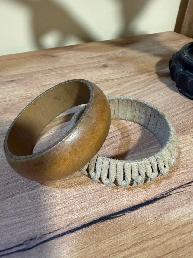 Pulsera tejida de bambú