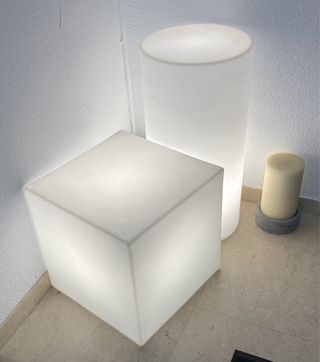 Lámpara Cubo y Cilindro Luminoso