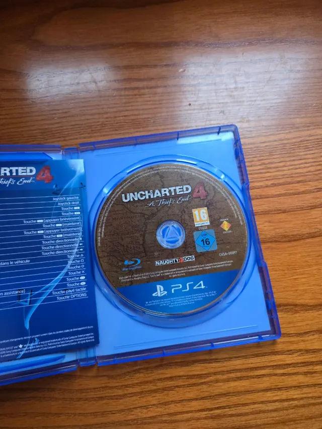 Uncharted 4 PS4