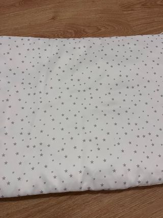 Protectores de cuna estrellas