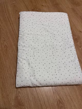 Protectores de cuna estrellas