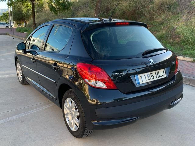 Peugeot 207 1.4HDI