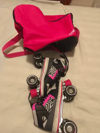 Patines en línea rosas y negros