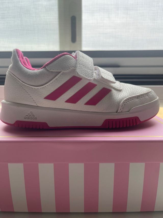 Zapatillas Adidas niña blancas y rosas N 29