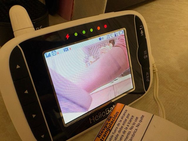 Cámara Vigilancia Bebé HelloBaby