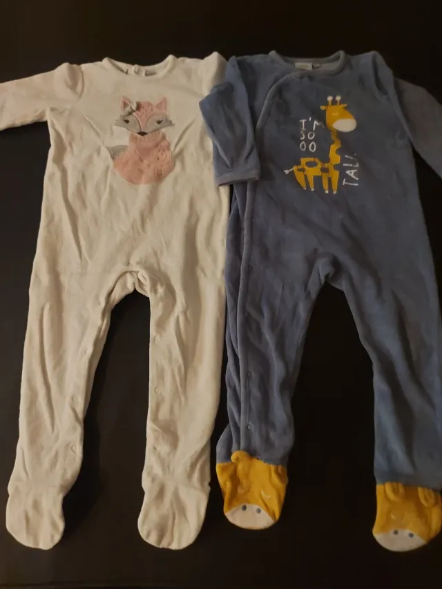 2 Pijamas Cotton Juice Talla 18/24 Meses